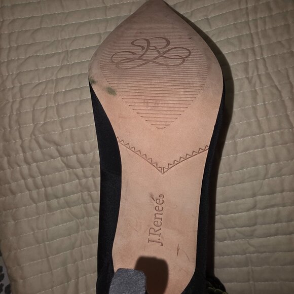 J. Renee - Picture 4 of 11